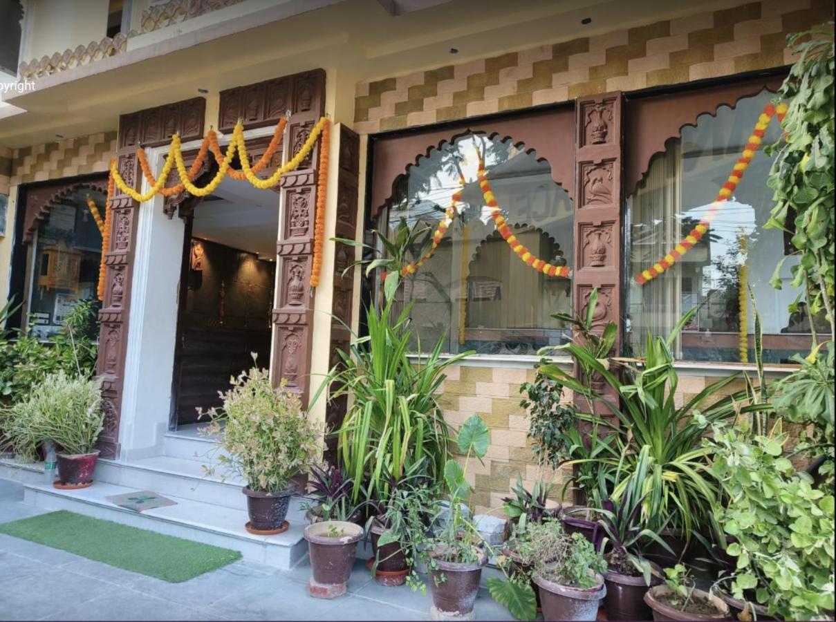 Hotel Rani Palace Udaipur Exterior foto